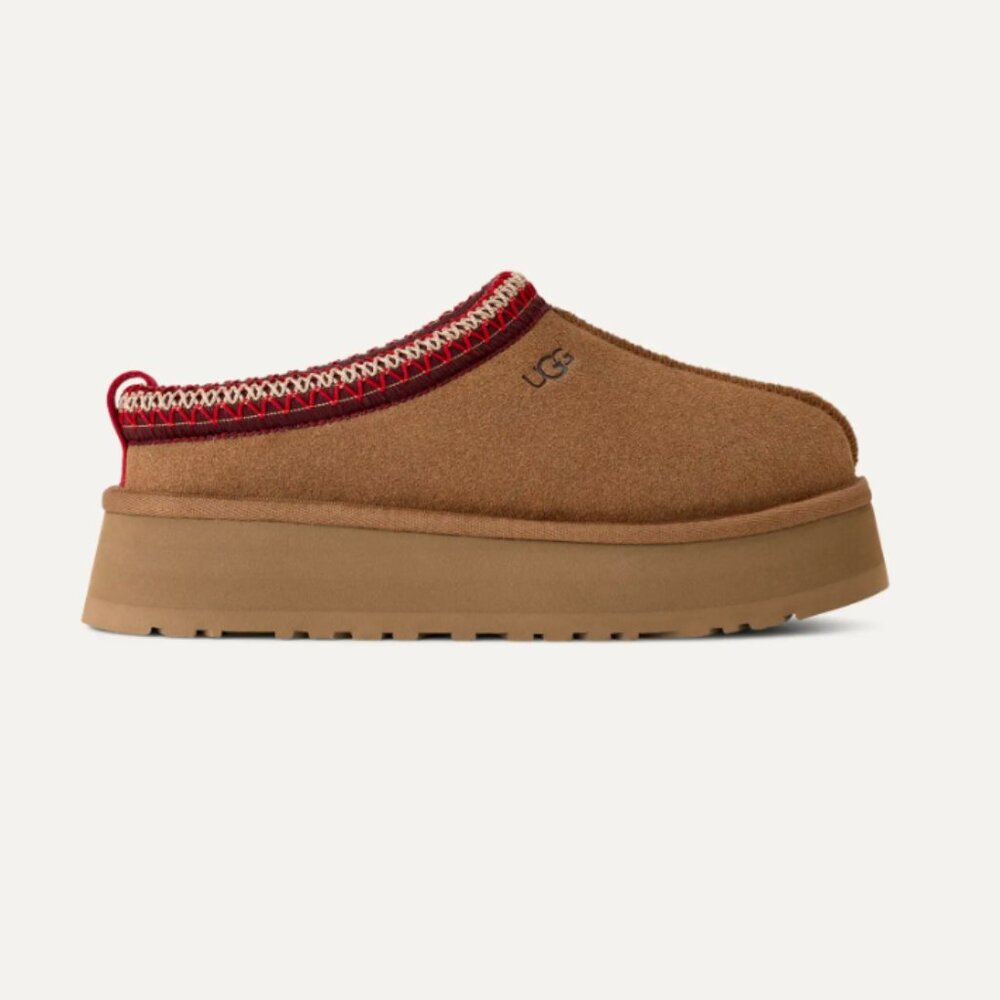 UGGS Women's Tazz II.  Excellent cond - like new Color: chestnut Size 9